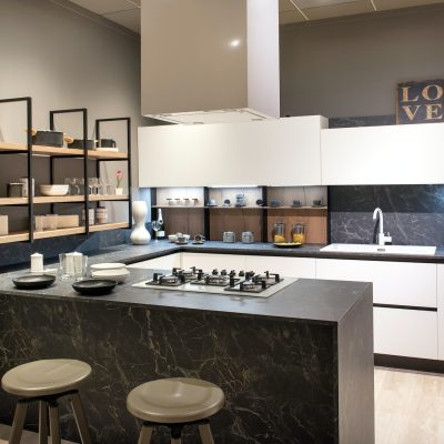 modern-kitchen-interior-with-centre-island-and-hob.jpg